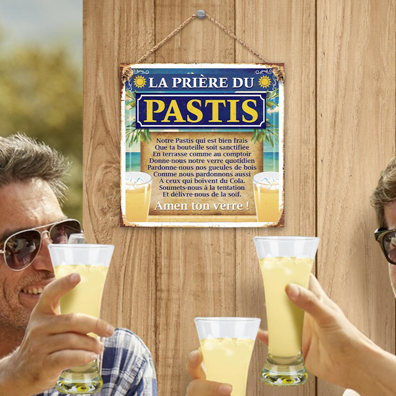 Une plaque intitulée "La Prière du Pastis" à accrocher lors du barbecue | jourdefete.com