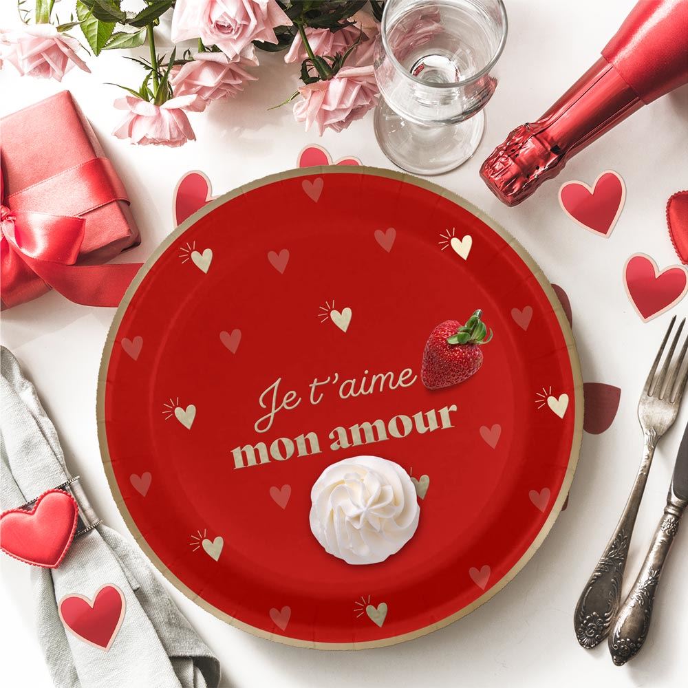 Des assiettes pour la décoration de table de la Saint-Valentin | jourdefete.com