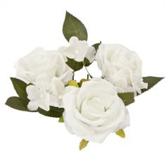 centre-table-roses-feuillage-decoration | jourdefete.com