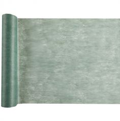 Un chemin de table intissé de couleur vert eucalyptus pour votre table | jourdefete.com
