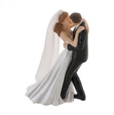 Optez pour cette figurine de jeunes mariés pour votre mariage | jourdefete.com