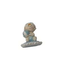 Figurine de bébé en maillot de bain à coller | jourdefete.com