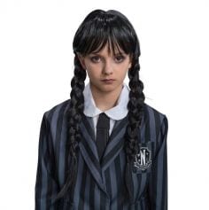 Une perruque parfaite pour que votre fille ressemble à Mercredi Addams le soir d'Halloween | jourdefete.com