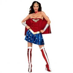 Un splendide déguisement de Wonder Woman pour votre soirée déguisée | jourdefete.com