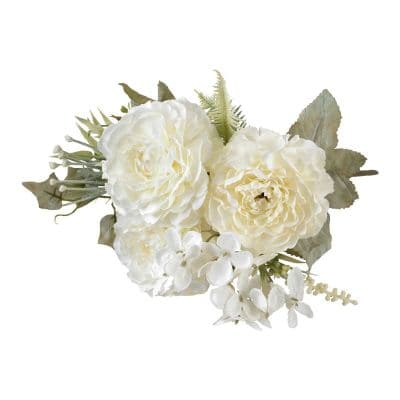 Craquez donc pour ce bouquet de renoncules blanches pour votre célébration | jourdefete.com