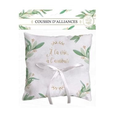 Craquez pour ce splendide coussin d'alliances pour votre mariage | jourdefete.com